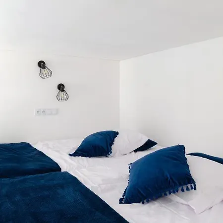 Centrum Struga 46 P3 * לודז'